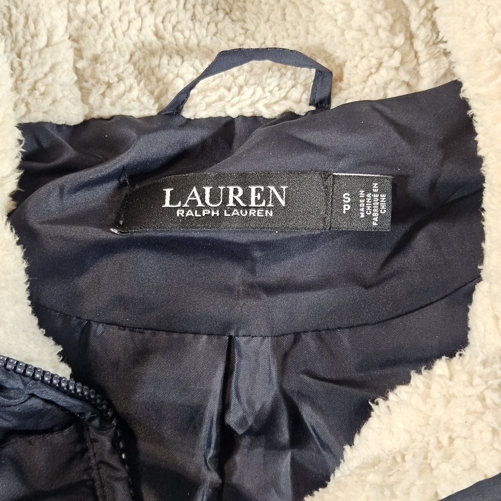Lauren Ralph Lauren Coat Women's Size SP Faux Fir Down Filled Puffer Coat Navy - Picture 4 of 10